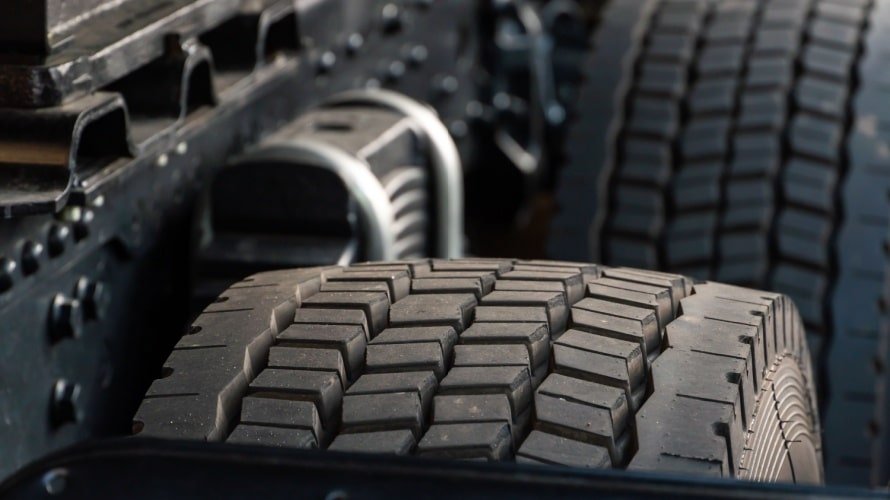Heavy-Duty-Tires